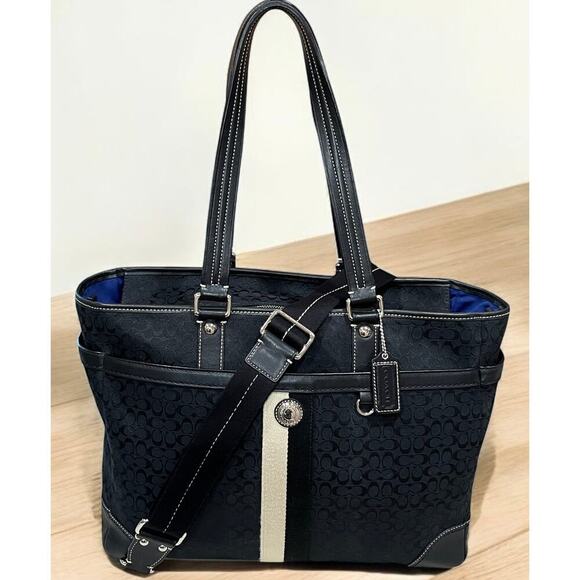 Y2K Coach F13813 Voyager Signature Diaper/Multifunction Tote Bag - Picture 14 of 14